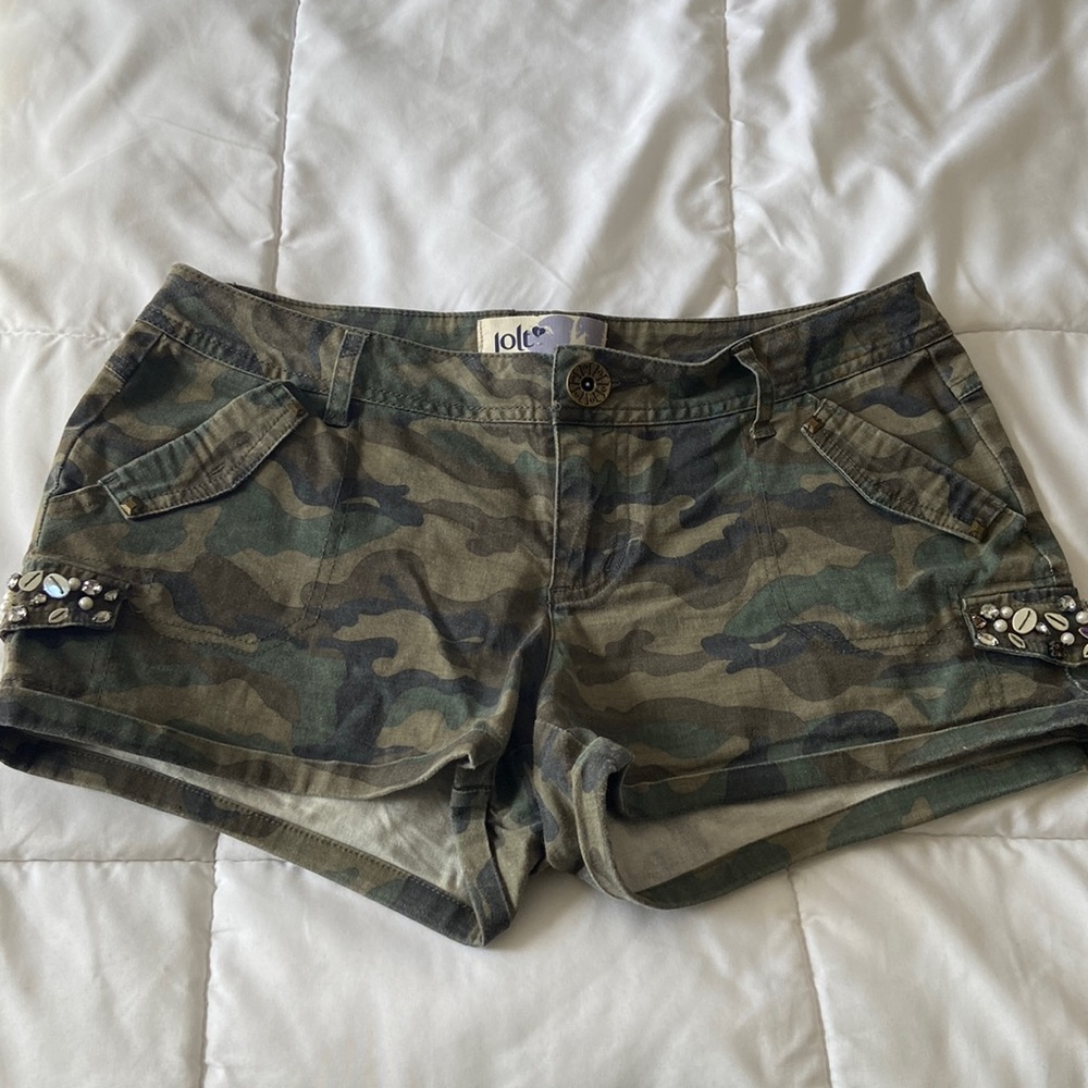 Jolt camo shorts size 7 juniors